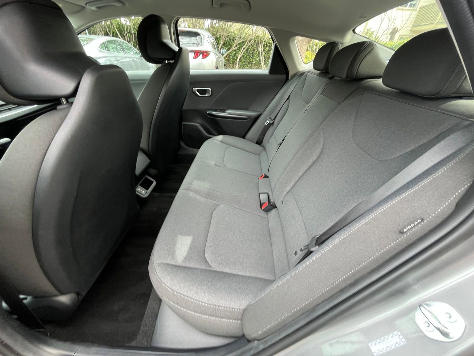 Used 2025 Kia K4 LXS image 24