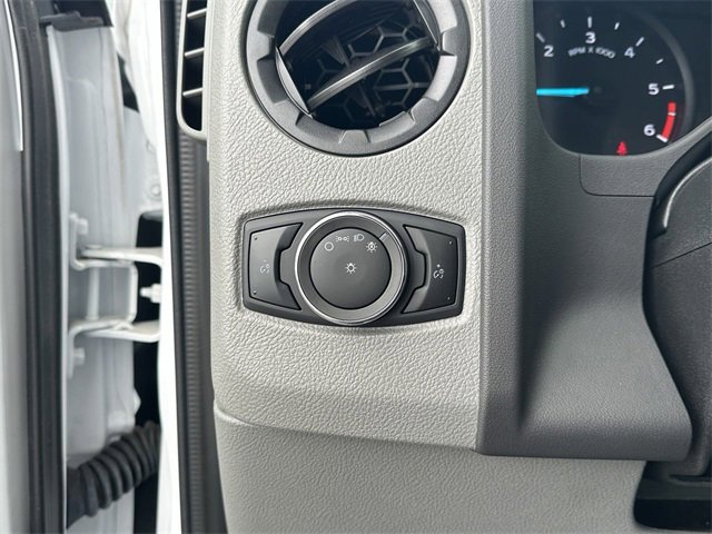 New 2024 Ford E-450 and Econoline 450 Super Duty w/ Power Windows & Locks Group image 25