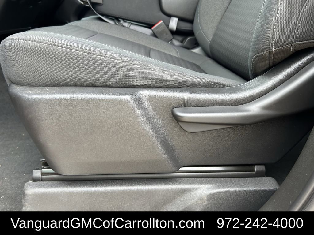 Used 2021 Chevrolet Silverado 1500 LT image 30