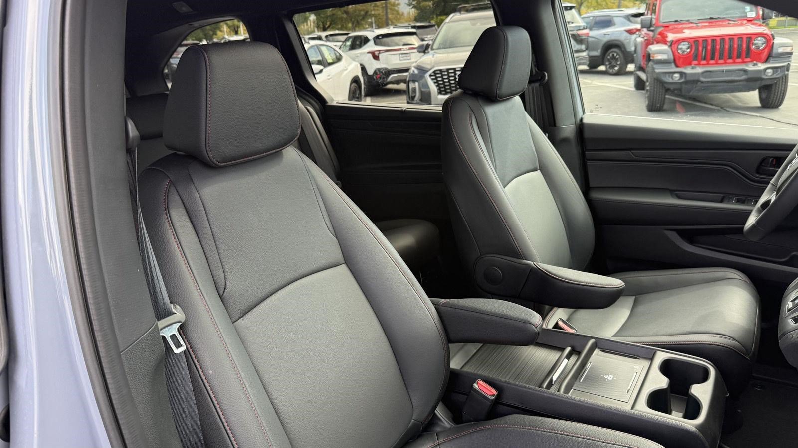 Certified 2026 Honda Odyssey Sport-L image 27