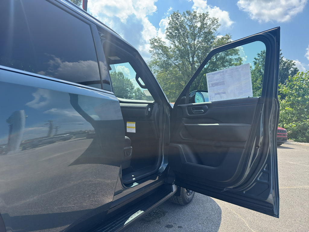 New 2025 Nissan Armada PRO-4X image 21