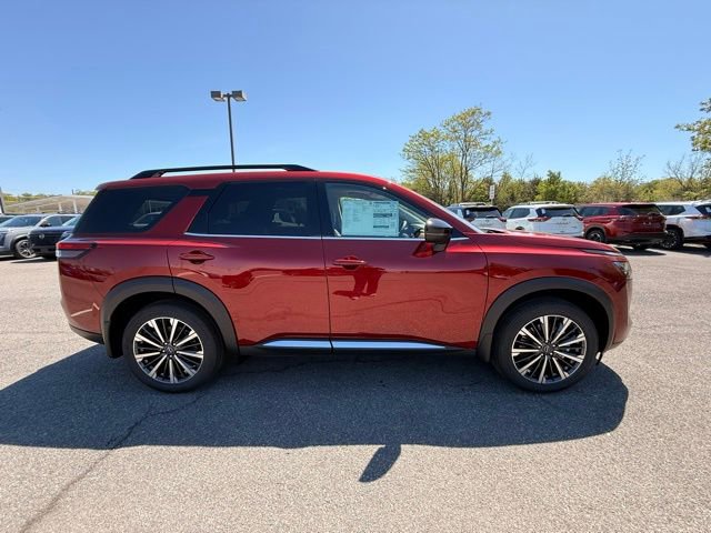 New 2026 Nissan Pathfinder Platinum w/ Cargo Package AWD/4WD image 4