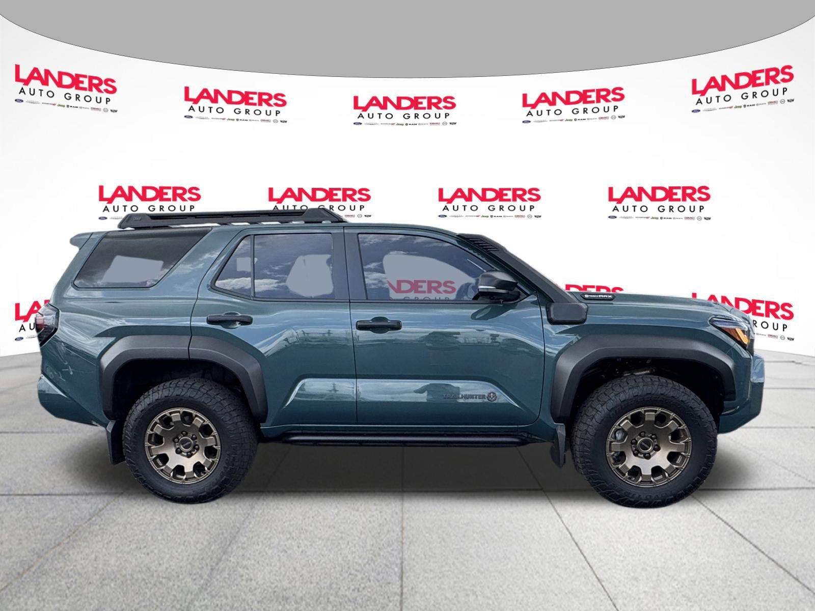Used 2025 Toyota 4Runner Trailhunter image 2