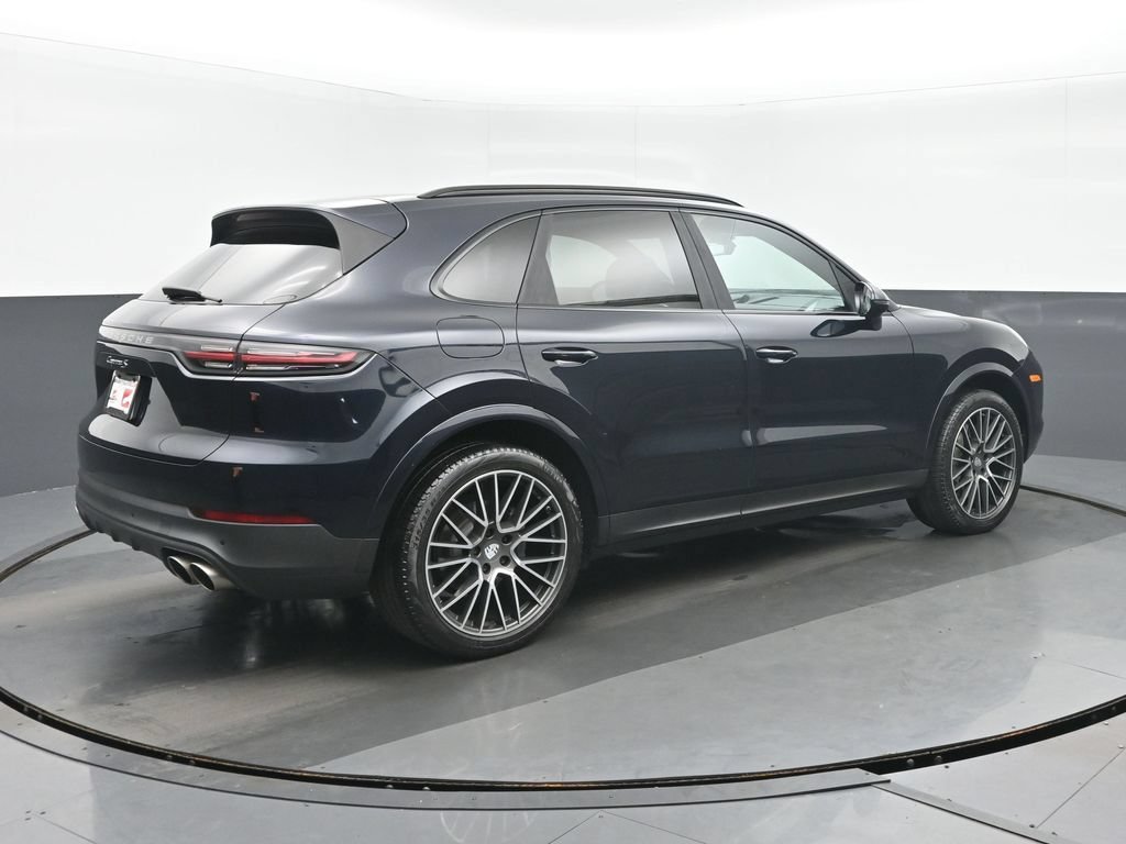Used 2019 Porsche Cayenne S AWD/4WD image 3