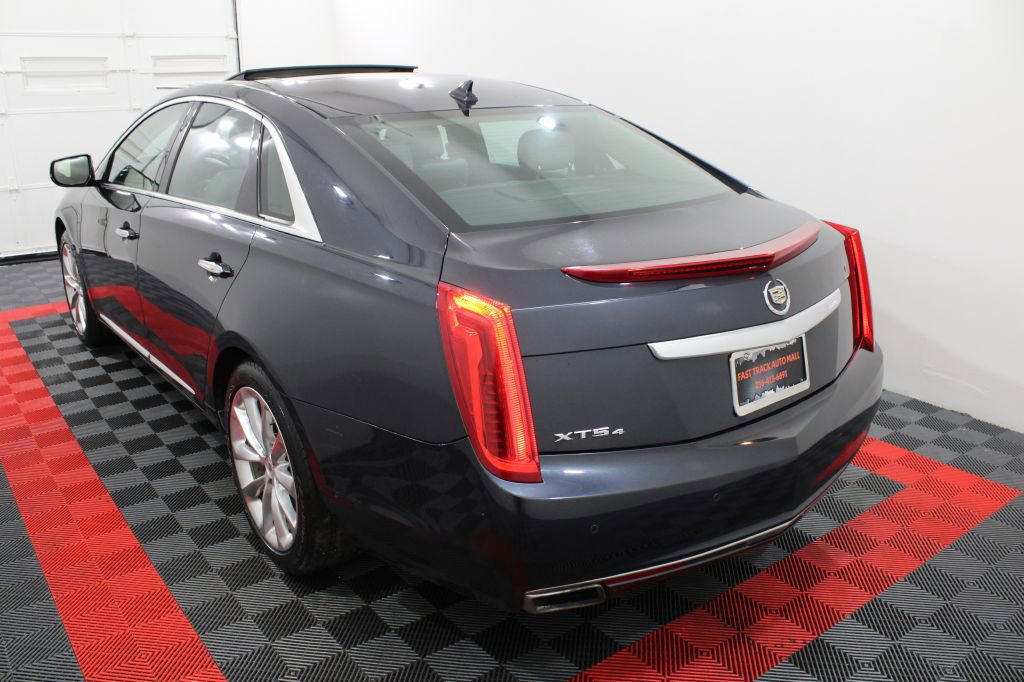 Used 2013 Cadillac XTS Luxury w/ Driver Awareness Package image 5