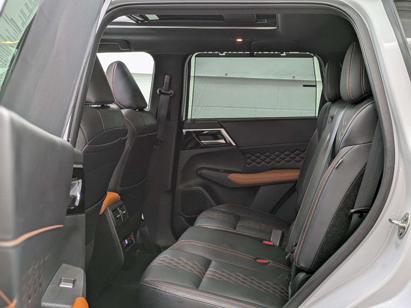 Used 2022 Mitsubishi Outlander SEL image 32