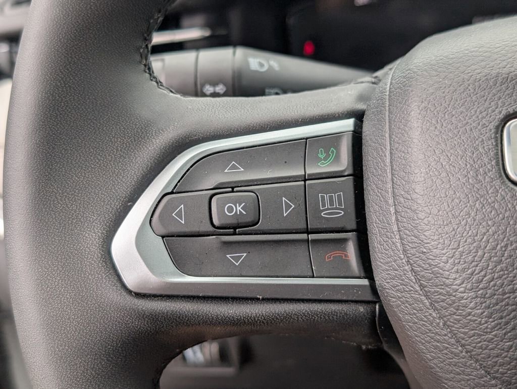 Used 2023 Jeep Compass Limited w/ Elite Group image 28