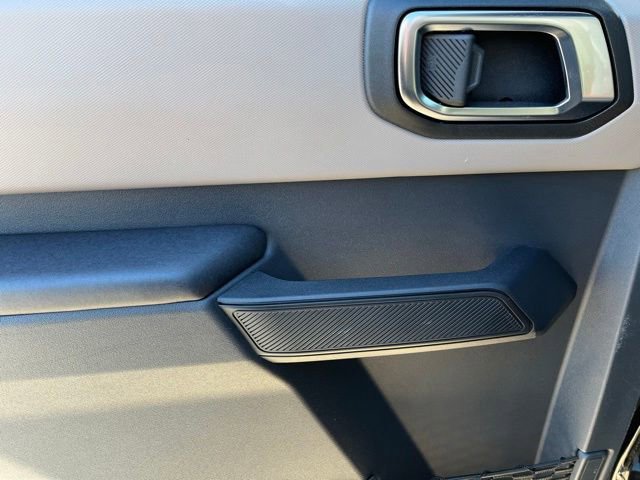 Used 2024 Ford Bronco Big Bend image 16