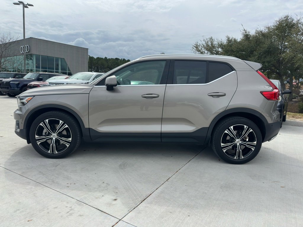 Used 2021 Volvo XC40 T5 Inscription w/ Advanced Package image 7