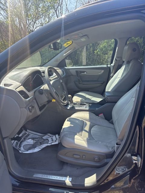 Used 2015 Chevrolet Traverse LTZ AWD/4WD image 15