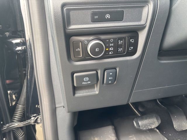 New 2025 Ford F150 Platinum w/ FX4 Off-Road Package AWD/4WD image 14
