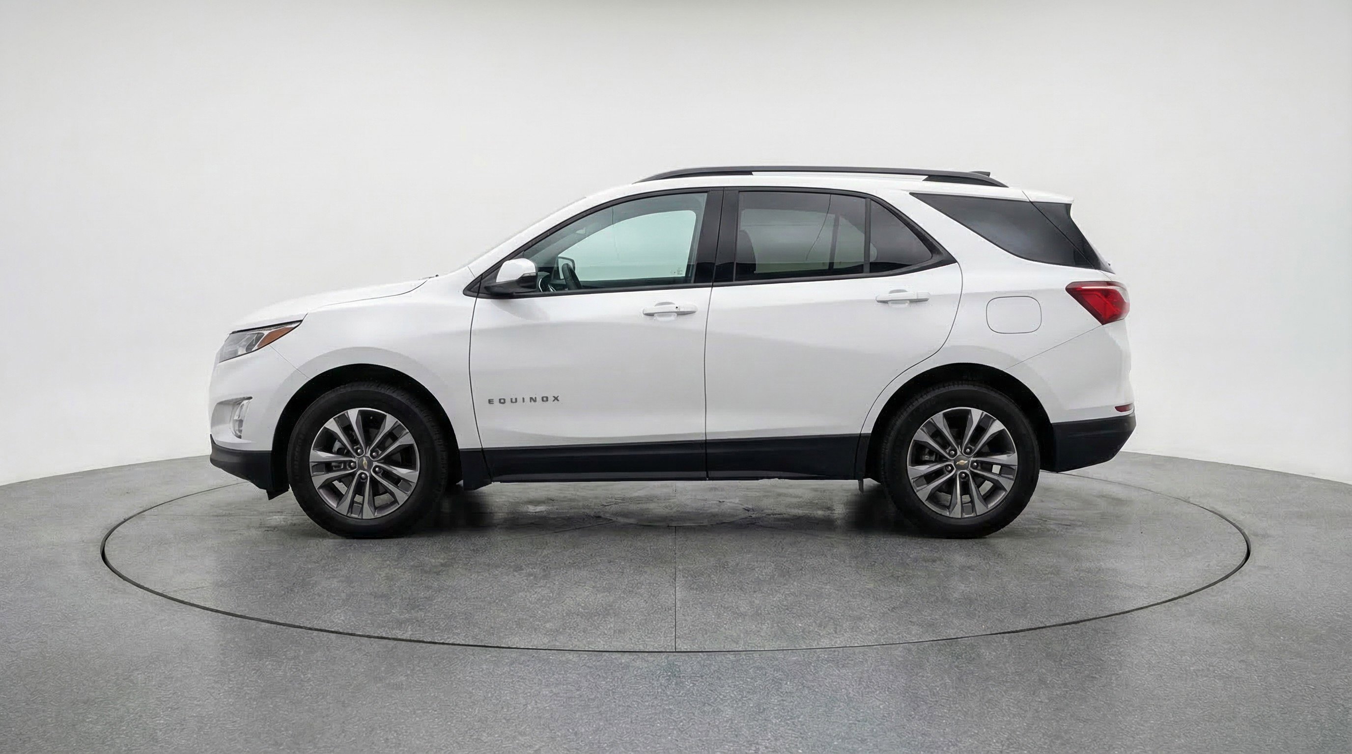 Used 2025 Chevrolet Equinox LT image 5