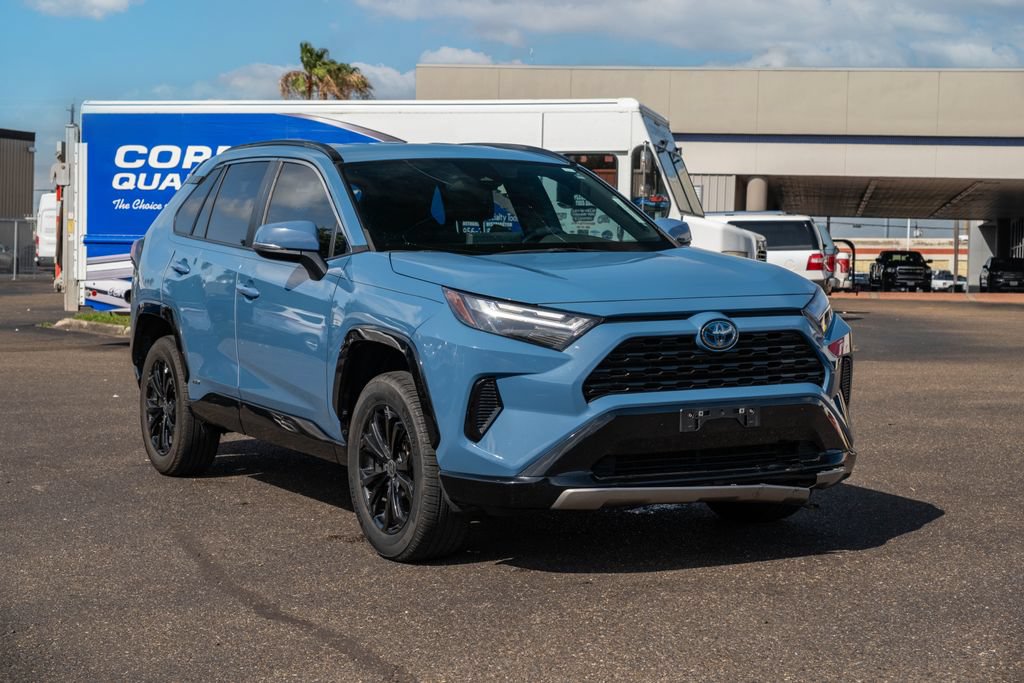 Used 2022 Toyota RAV4 SE