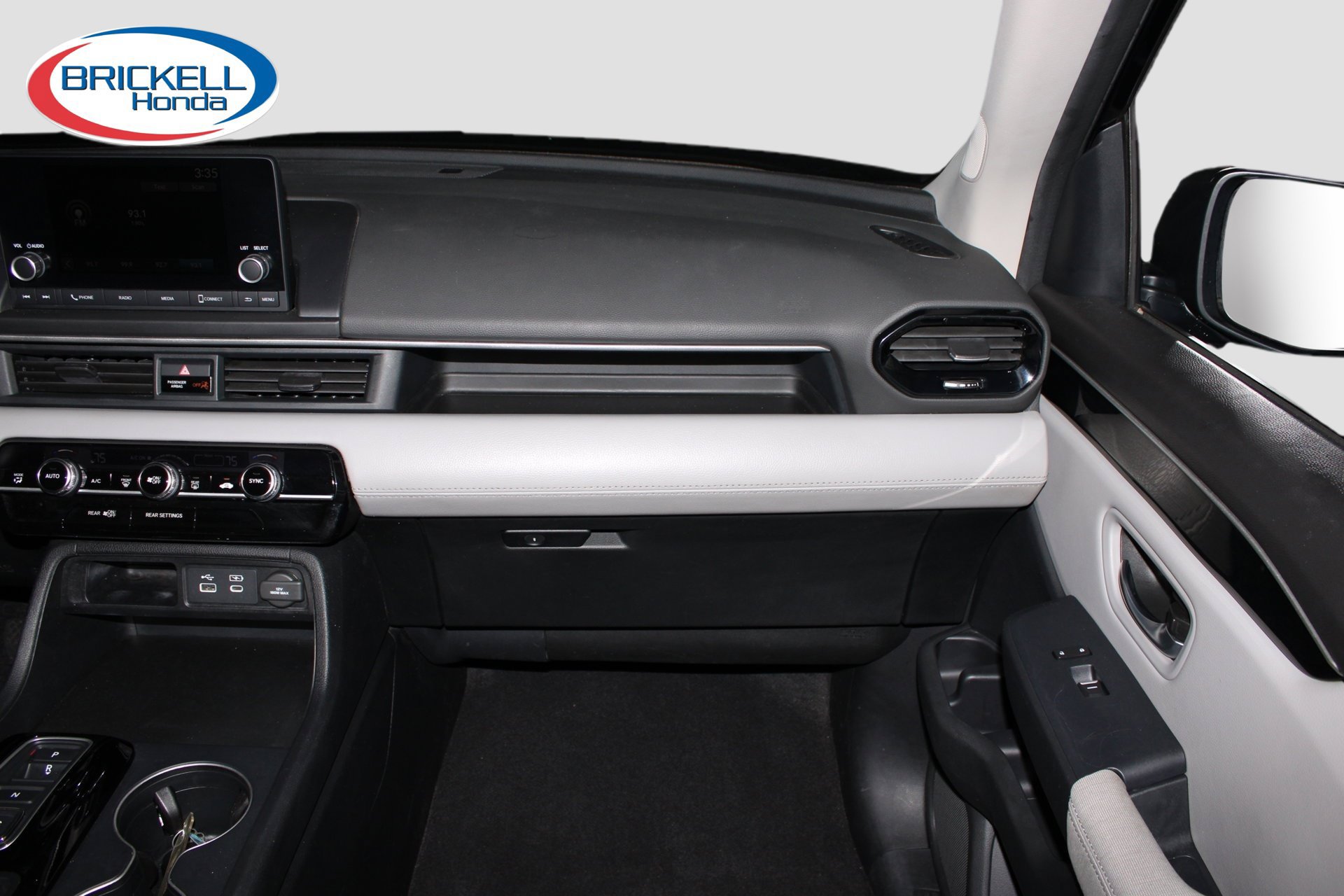 Certified 2023 Honda Pilot LX image 19