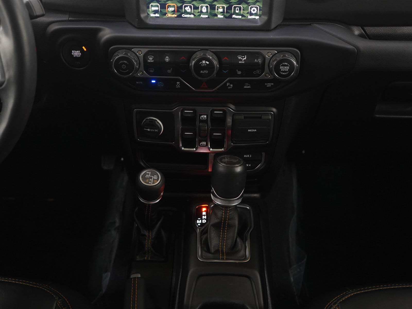 Used 2022 Jeep Wrangler Unlimited Sahara image 16