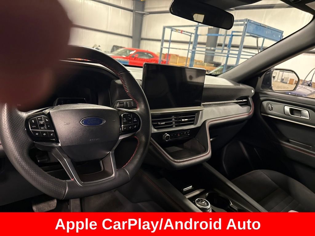 Used 2025 Ford Explorer ST-Line w/ ST-Line Street Pack image 13