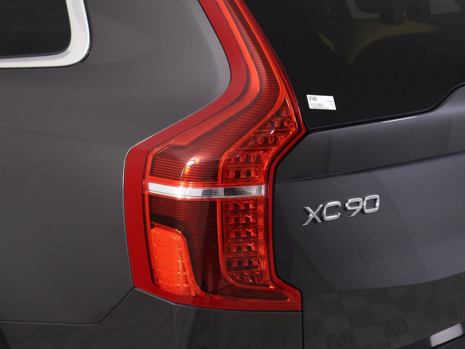 Used 2024 Volvo XC90 T8 Ultimate AWD/4WD image 18