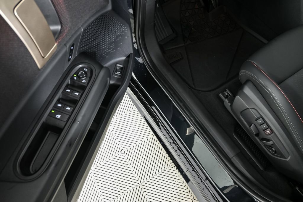 Used 2026 MINI Cooper Countryman John Cooper Works w/ Comfort Package Max image 8