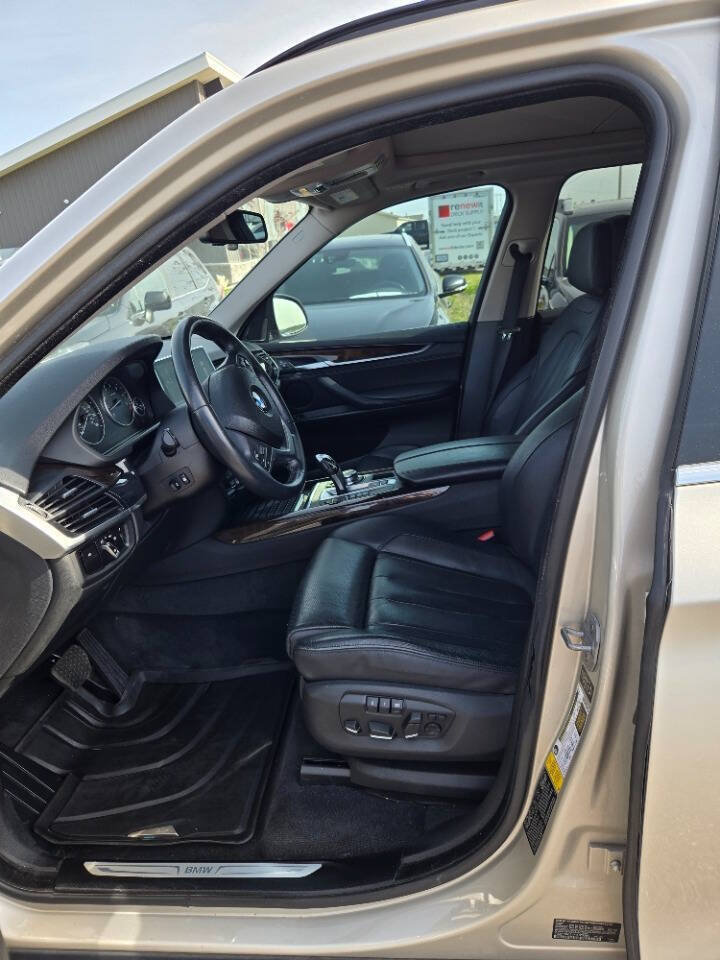Used 2015 BMW X5 xDrive50i AWD/4WD image 19