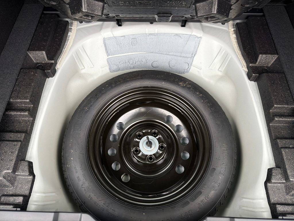 Certified 2023 Subaru Outback Premium image 34