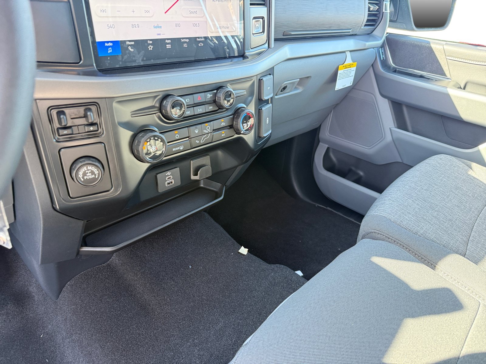 New 2026 Ford F150 XLT w/ Tow/Haul Package RWD image 13