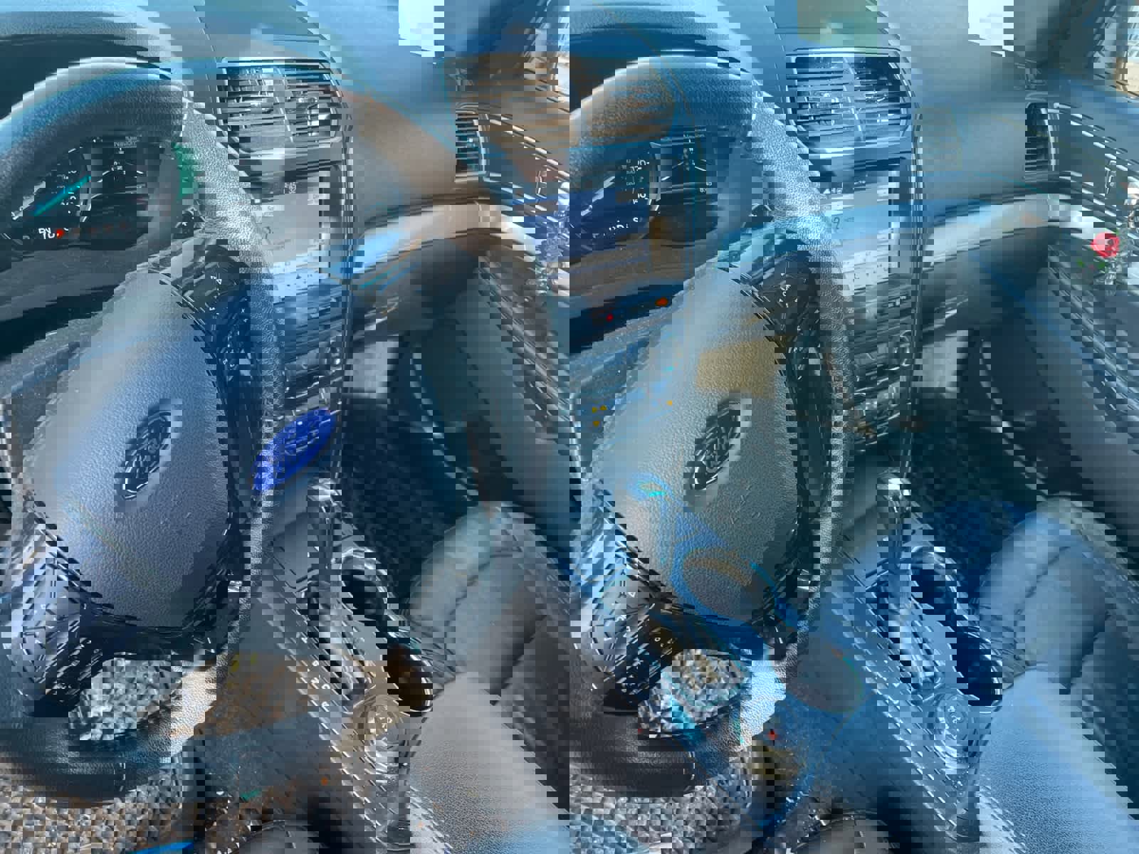 Certified 2017 Ford Explorer XLT w/ Equipment Group 202A image 11