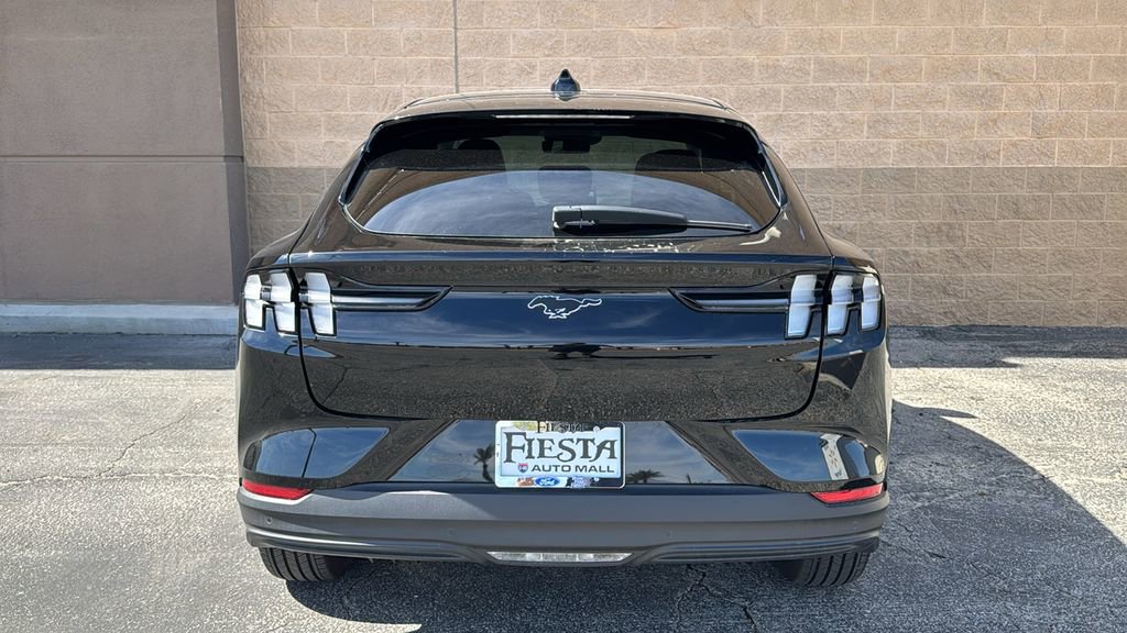 Certified 2025 Ford Mustang Mach-E Select image 3