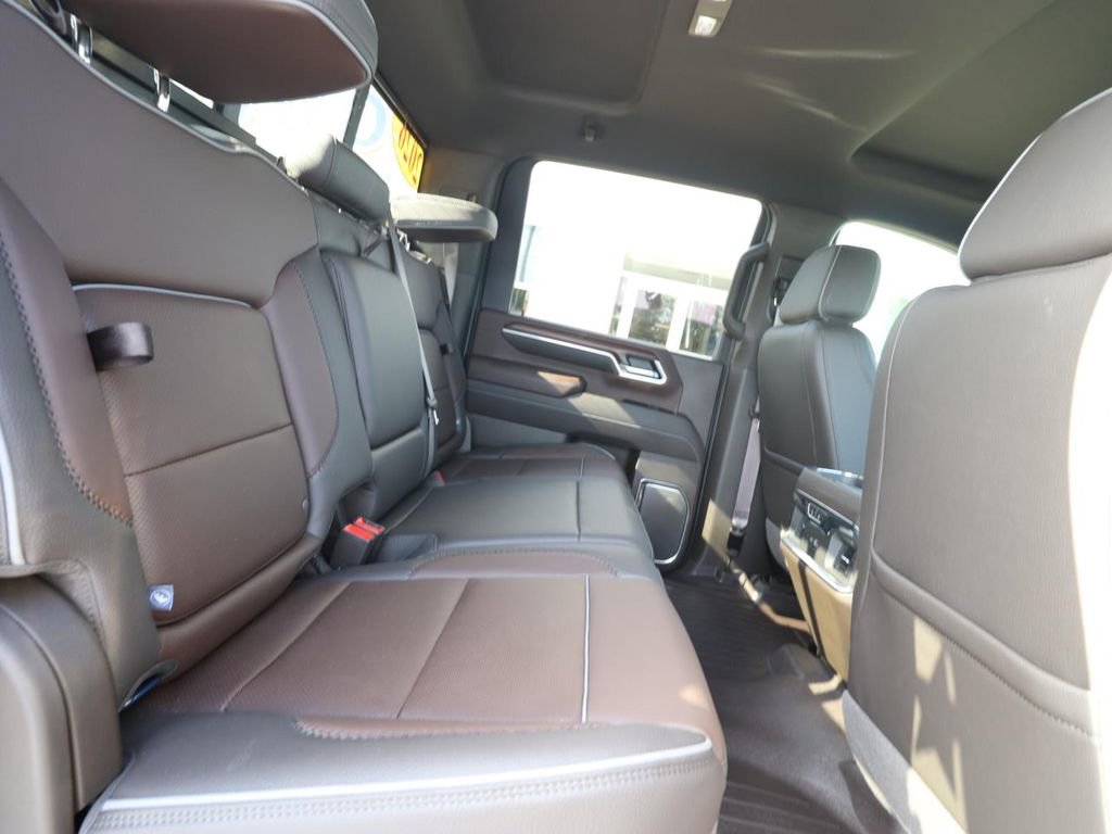 Used 2026 GMC Sierra 2500 Denali w/ Snow Plow Prep/Camper Package image 24