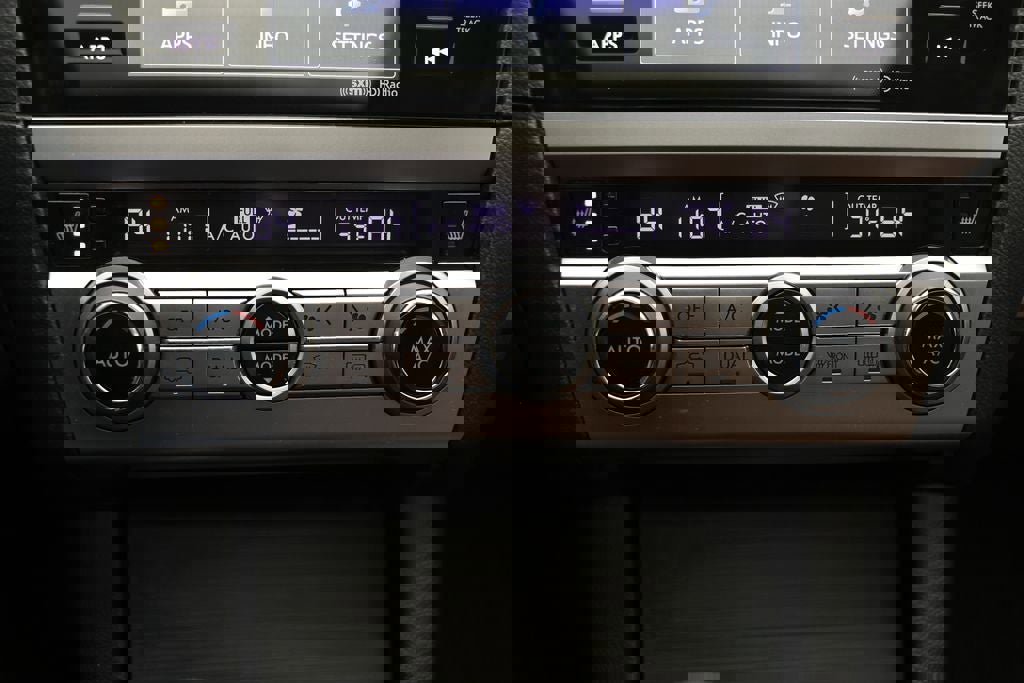 Used 2017 Subaru Outback 2.5i Touring w/ Popular Package #5A image 27