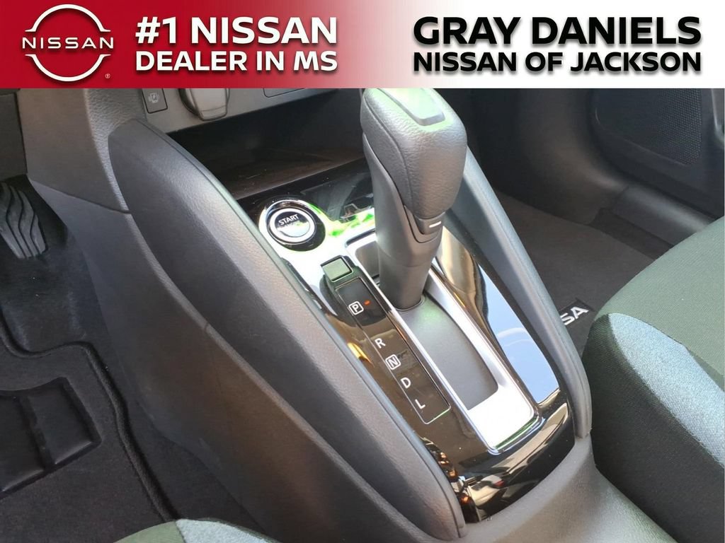 New 2025 Nissan Versa SV w/ Trunk Package FWD image 19