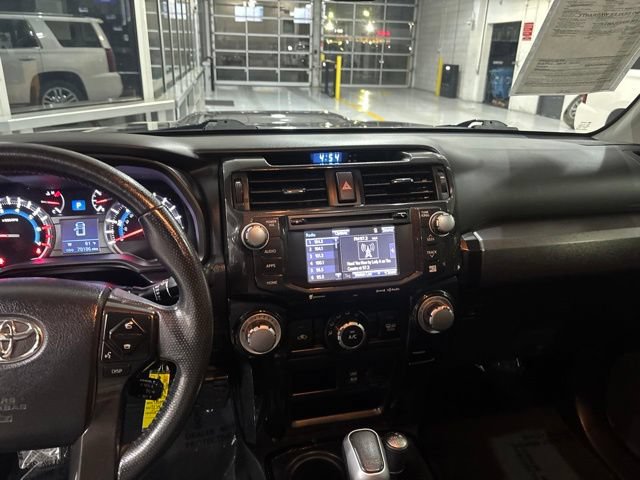 Used 2019 Toyota 4Runner TRD Off-Road Premium AWD/4WD image 23