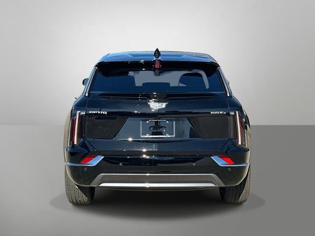 New 2026 Cadillac Optiq Luxury 1 image 15