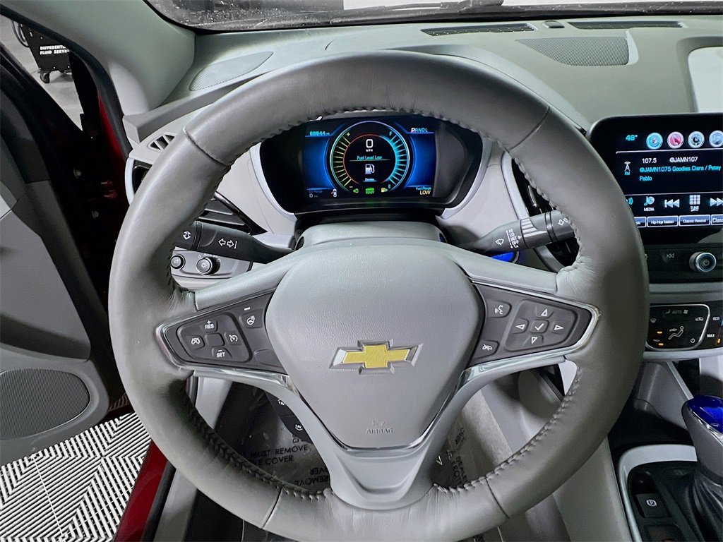 Used 2017 Chevrolet Volt LT w/ Comfort Package image 11