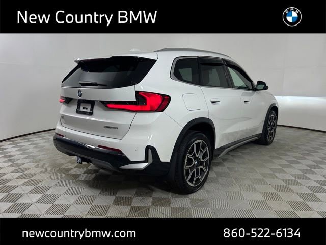 Used 2025 BMW X1 xDrive28i w/ Premium Package image 7