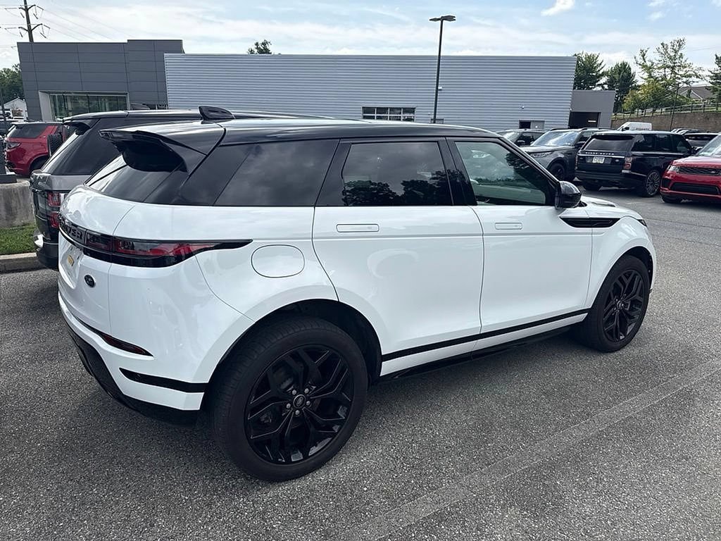 Used 2022 Land Rover Range Rover Evoque R-Dynamic SE AWD/4WD image 5