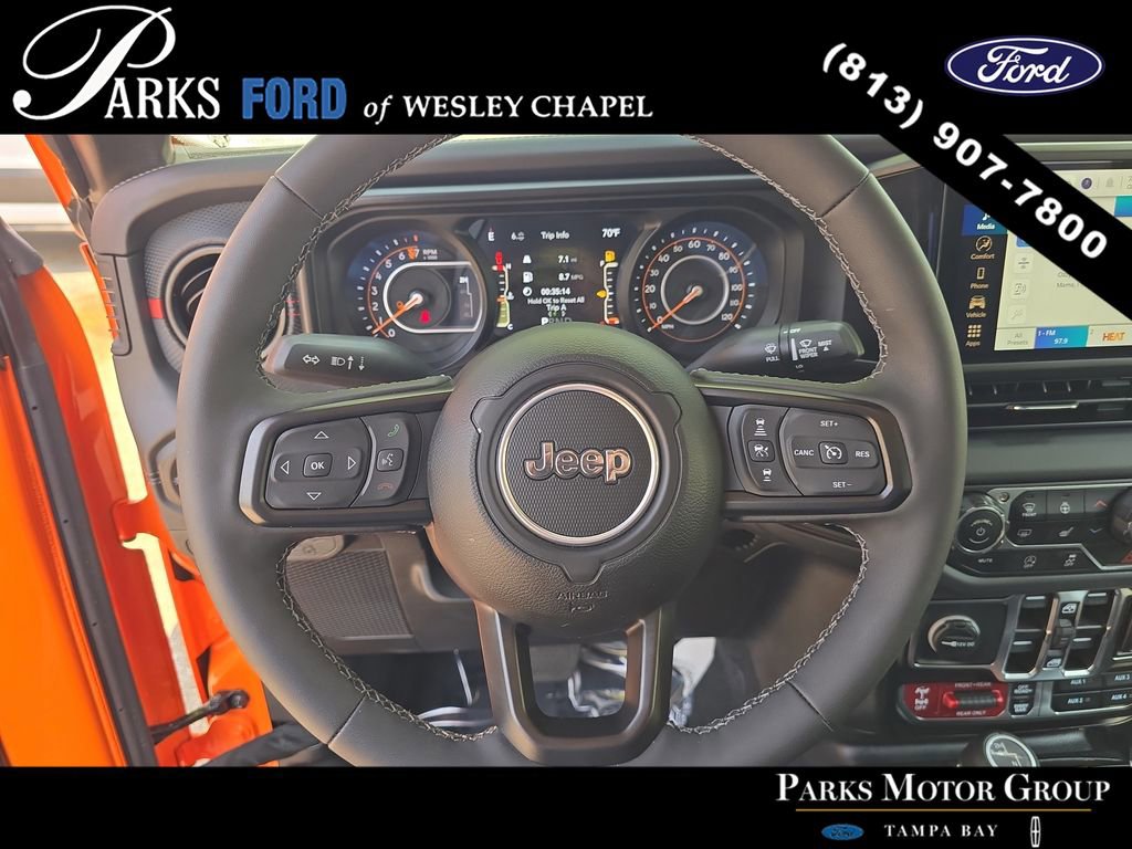 Used 2025 Jeep Gladiator Rubicon w/ Safety Group image 27