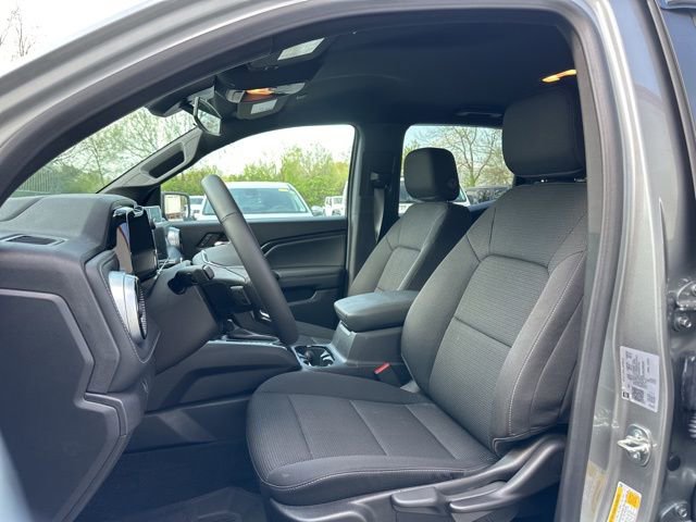 Used 2024 Chevrolet Colorado LT w/ LT Convenience Package image 14