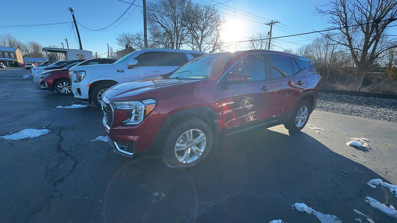 Certified 2022 GMC Terrain SLE image 4