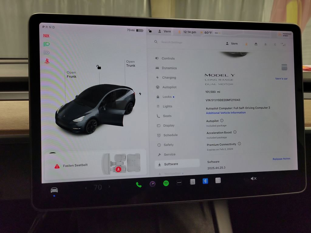 Used 2021 Tesla Model Y Long Range image 16