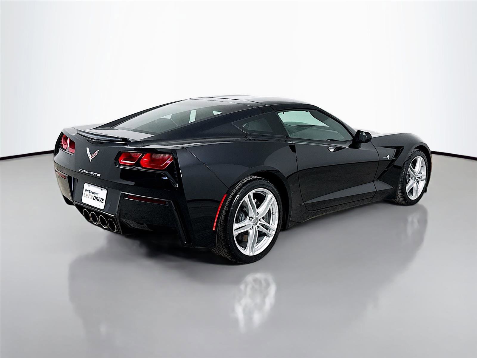 Used 2016 Chevrolet Corvette Stingray Coupe image 9