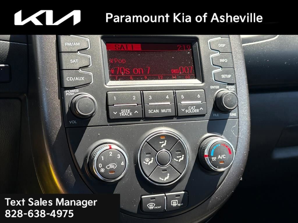 Used 2013 Kia Soul + FWD image 10