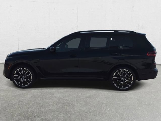 Used 2024 BMW X7 xDrive40i w/ Executive Package image 8