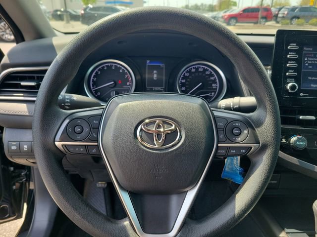 Used 2023 Toyota Camry LE image 14