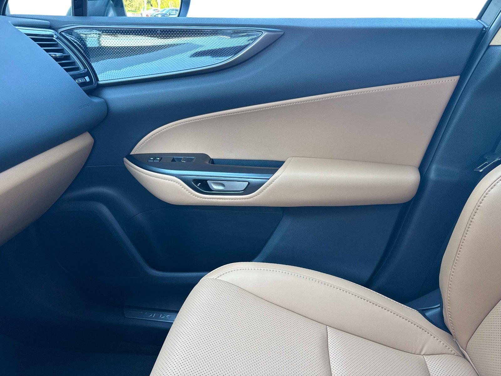 Used 2026 Lexus NX 350 AWD w/ Cold Area Package image 23