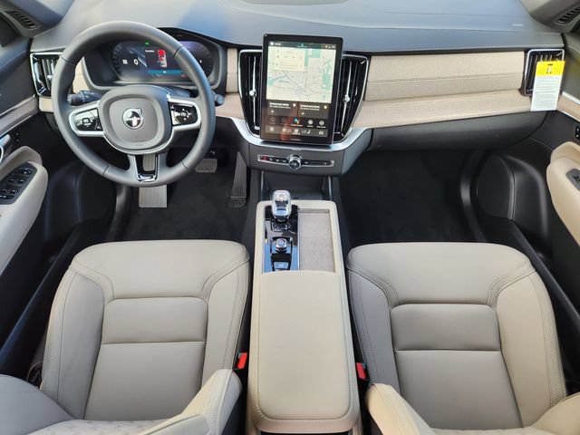 New 2026 Volvo XC90 B5 Core AWD/4WD image 11