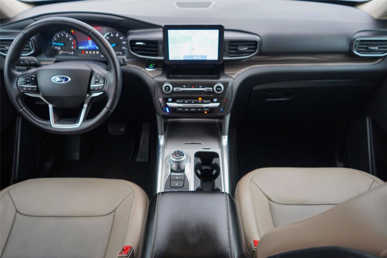 Used 2020 Ford Explorer Limited image 25