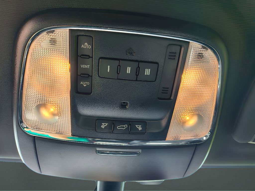 Used 2019 Dodge Durango R/T w/ Blacktop Package image 21