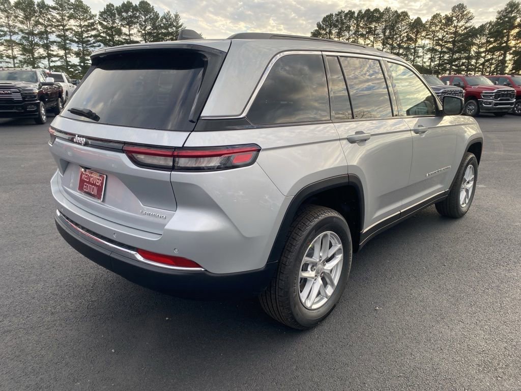 New 2025 Jeep Grand Cherokee Laredo X image 5
