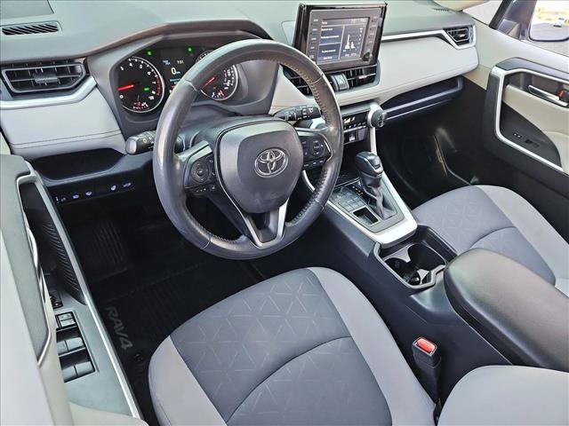 Used 2019 Toyota RAV4 XLE w/ Convenience Package AWD/4WD image 10