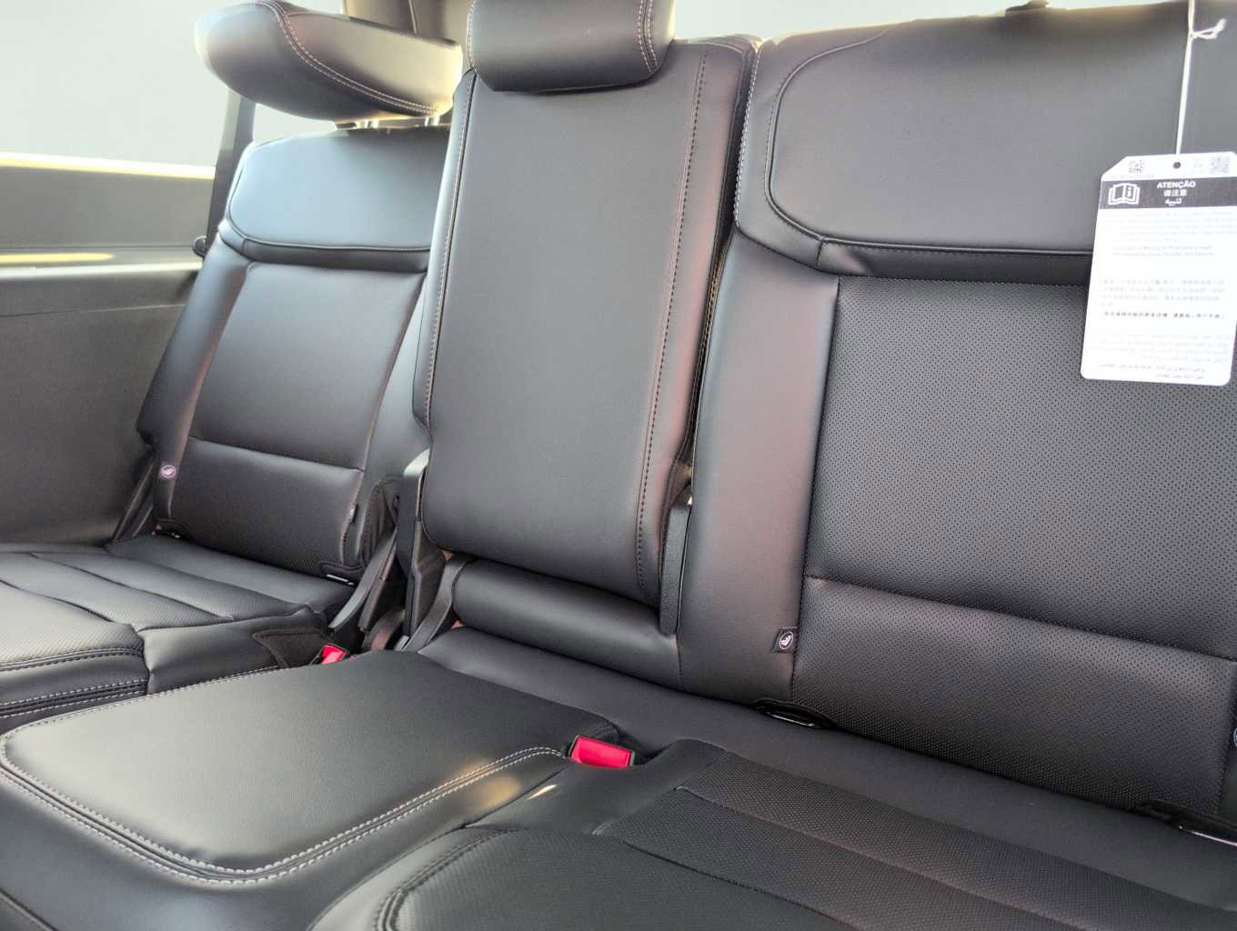 New 2025 Ford Expedition Max Platinum w/ Stealth Performance Package image 25